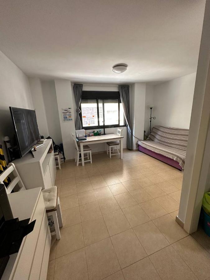Apartment A / A 4pax Near The Malaga